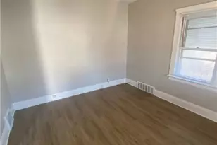 19600 Arrowhead Ave, Loveland, OH 44119 - Photo 15