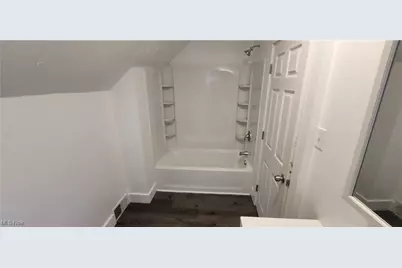 3210 Montclair Avenue, Loveland, OH 44109 - Photo 9