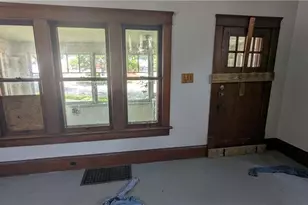 2242 East Ave, Akron, OH 44314 - Photo 19