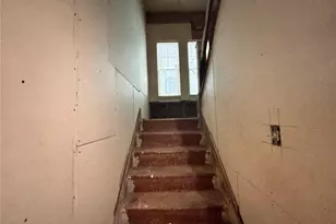 1888 Beersford Rd, East Cleveland, OH 44112 - Photo 19