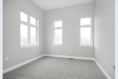 3218 Van Aken Boulevard, Huber Heights, OH 44120 - Photo 13