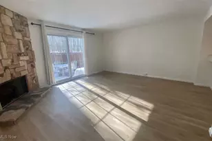 2944 Heatherwood Ct, Stow, OH 44224 - Photo 5