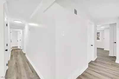 2815 Byron Drive, North Canton, OH 44720 - Photo 11