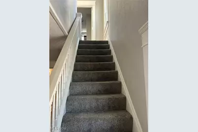 679 Wooster Road W, Barberton, OH 44203 - Photo 9