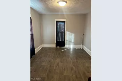 679 Wooster Road W, Barberton, OH 44203 - Photo 5