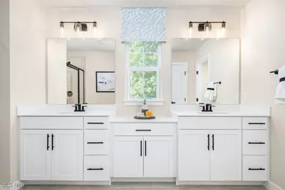 6286 Cable Bridge Circle NW, Lehigh Twp, OH 44720 - Photo 17