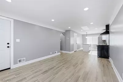 2811 Oak Park Avenue, Loveland, OH 44109 - Photo 7