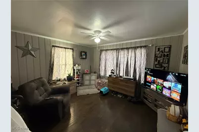 700 Swayne Street, Coshocton, OH 43812 - Photo 15