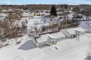 385 Nantucket Dr, Geneva, OH 44041 - Photo 23