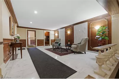 20100 Fairmount Boulevard #102, Huber Heights, OH 44118 - Photo 3