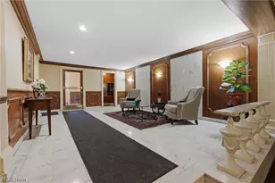 20100 Fairmount Blvd, Huber Heights, OH 44118 - Photo 3