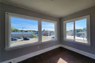 529 E Cuyahoga Falls Ave, Akron, OH 44310 - Photo 11