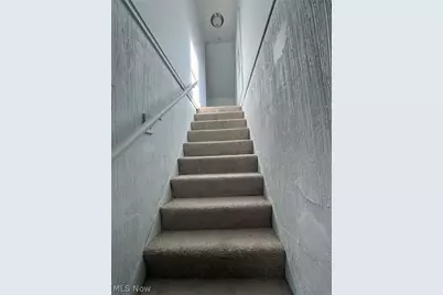 4103 Denison Avenue #Up, Loveland, OH 44109 - Photo 9