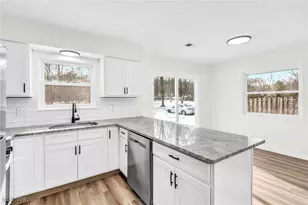 2928 Pressler Rd, Uniontown, OH 44685 - Photo 21