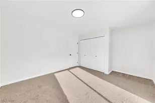 2928 Pressler Rd, Uniontown, OH 44685 - Photo 15