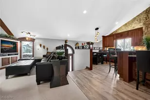 13817 Lakewood Heights Blvd, Loveland, OH 44107 - Photo 7