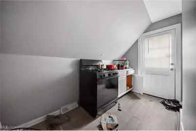 1523 Winchester Avenue, Oakwood, OH 44107 - Photo 13