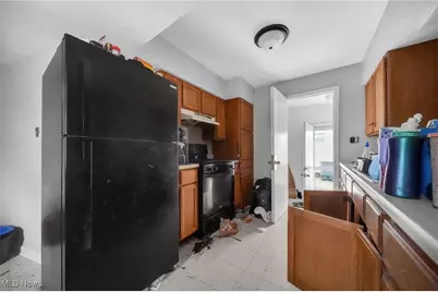 1523 Winchester Avenue, Oakwood, OH 44107 - Photo 11