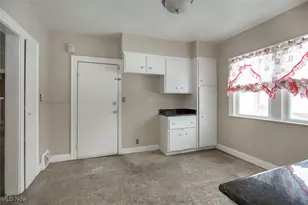 1526 Eddington Rd, Loveland, OH 44118 - Photo 13