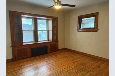 586 Morgan Avenue, Akron, OH 44311 - Photo 9