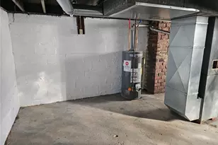 1411 Laiblin Pl NE, Canton, OH 44705 - Photo 15