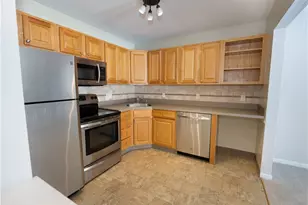 9321 Hickory Ridge Dr, Streetsboro, OH 44241 - Photo 7