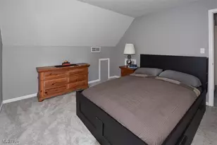 3376 Hunter Pkwy, Cuyahoga Falls, OH 44223 - Photo 27