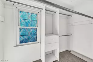 1595 Evergreen Ave, Akron, OH 44301 - Photo 13