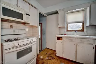 1415 26th St NW, Canton, OH 44709 - Photo 11