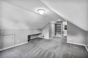 242 N Hawkins Ave, Akron, OH 44313 - Photo 23