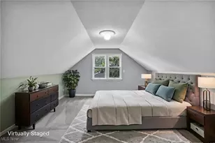 242 N Hawkins Ave, Akron, OH 44313 - Photo 19