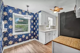 242 N Hawkins Ave, Akron, OH 44313 - Photo 11