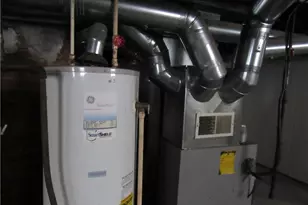 31 McNaughton St, Akron, OH 44305 - Photo 29