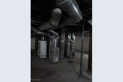 31 Mc Naughton Street, Akron, OH 44305 - Photo 27