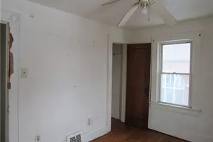 31 McNaughton St, Akron, OH 44305 - Photo 17