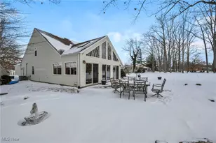 2528 Tupelo Dr, Roaming Shores, OH 44084 - Photo 25