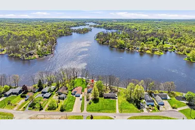 2528 Tupelo Drive, Roaming Shores, OH 44084 - Photo 3