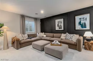 827 Colesbourne Circle, Uniontown, OH 44685 - Photo 33