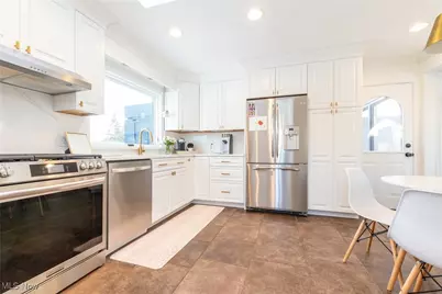 4775 Som Center Road, Moreland Hills, OH 44022 - Photo 15