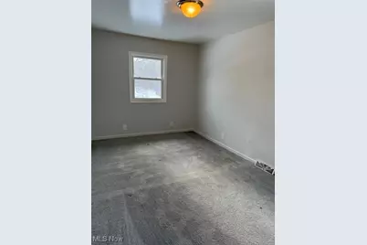 664 Crown Avenue, Ravenna, OH 44266 - Photo 5