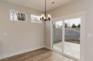 3624 Great Windsor Ln, Uniontown, OH 44685 - Photo 11