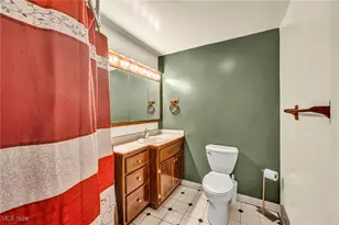 4085 Herner County Line Rd, Worthington, OH 44470 - Photo 15