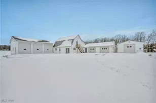 4085 Herner County Line Rd, Worthington, OH 44470 - Photo 3