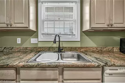 177 E 192nd Street, Euclid, OH 44119 - Photo 9