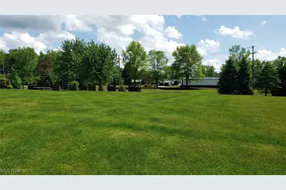 10650 Liberty Street, Garrettsville, OH 44231 - Photo 3