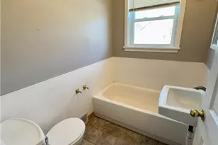 18 N Richview Ave, Youngstown, OH 44509 - Photo 9