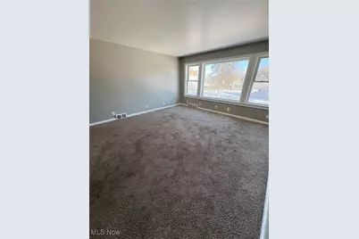 18 N Richview Avenue, Youngstown, OH 44509 - Photo 3