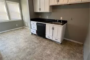 18 N Richview Ave, Youngstown, OH 44509 - Photo 5