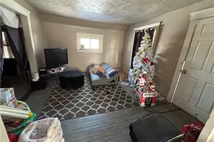 3548 W 63rd St, Loveland, OH 44102 - Photo 3