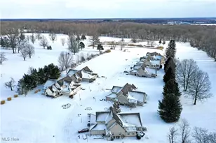 140 Fairway Pl NW, Warren, OH 44483 - Photo 7